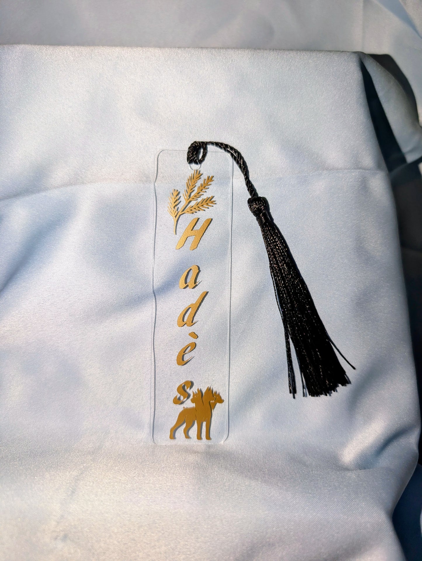 MARQUE TA PAGE "HADES"